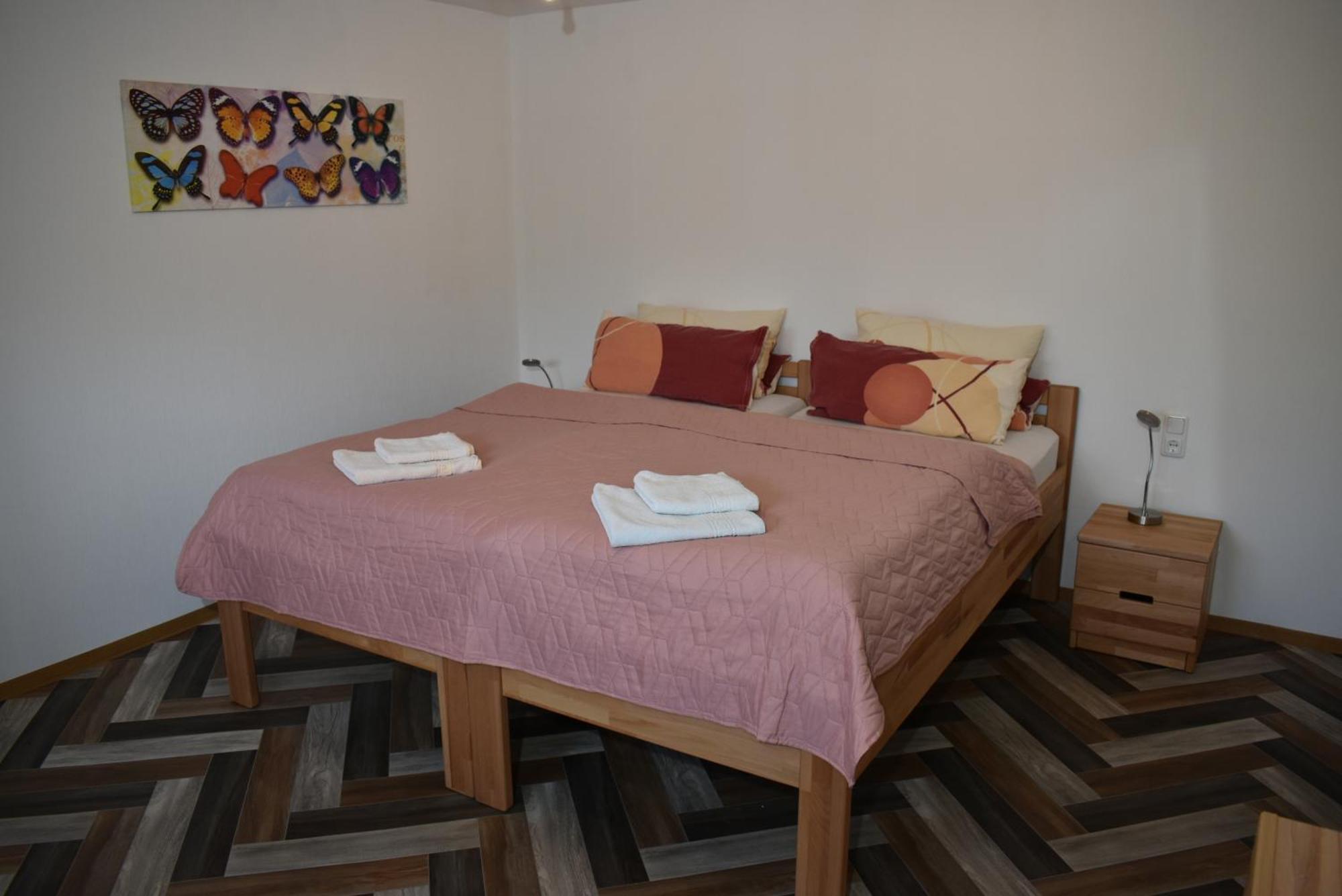 Sugenheim Ferienwohnung Am Steigerwaldrand מראה חיצוני תמונה