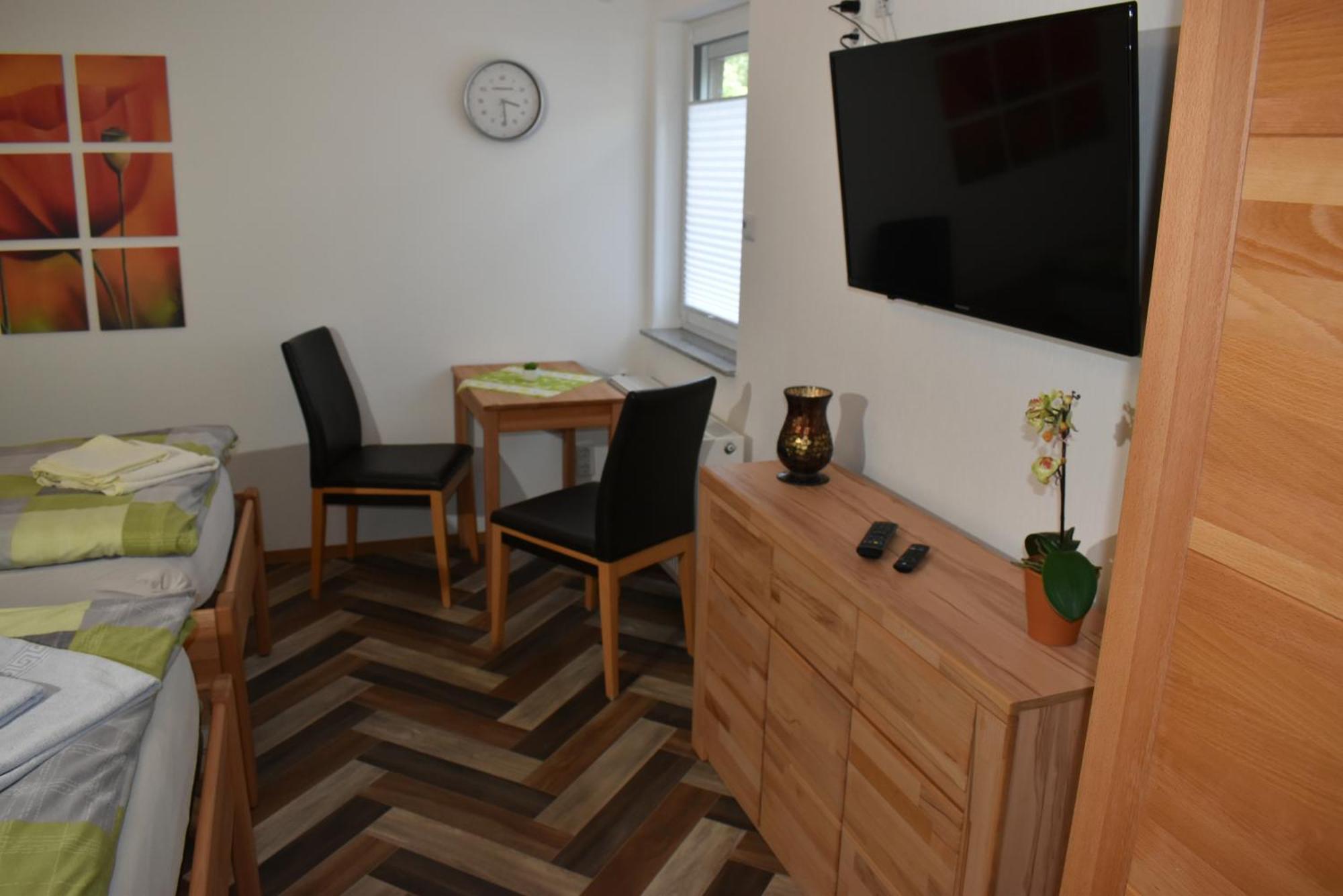 Sugenheim Ferienwohnung Am Steigerwaldrand מראה חיצוני תמונה